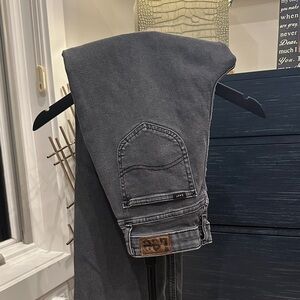 Lee Vintage Slim Straight Jeans in Washed Gray